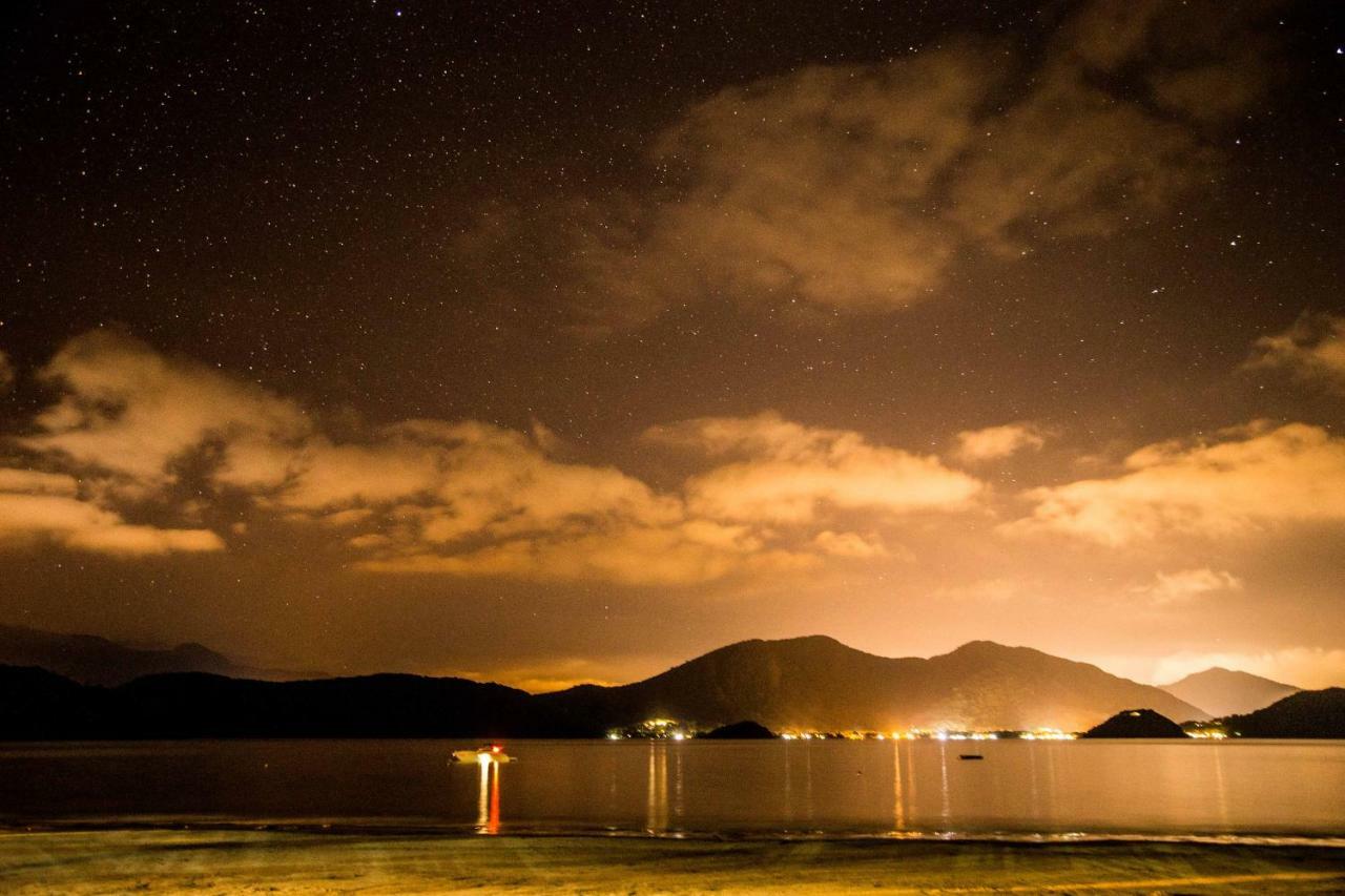 Corsario Hotel Ubatuba Exterior foto